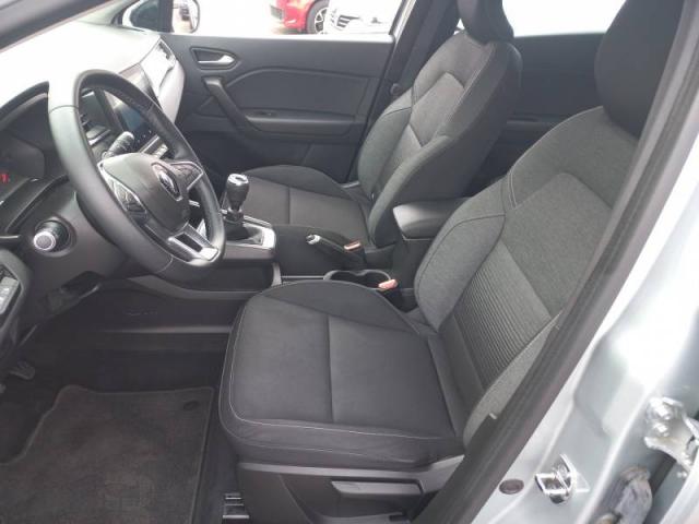 Renault Captur image 1