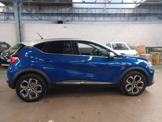 Renault Captur image 1