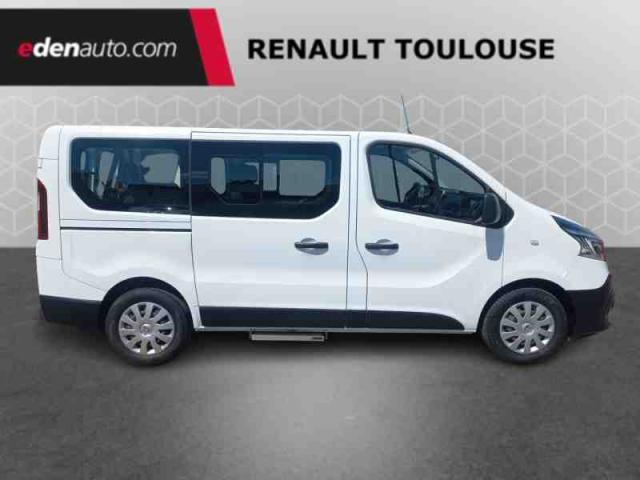 Renault Trafic image 9