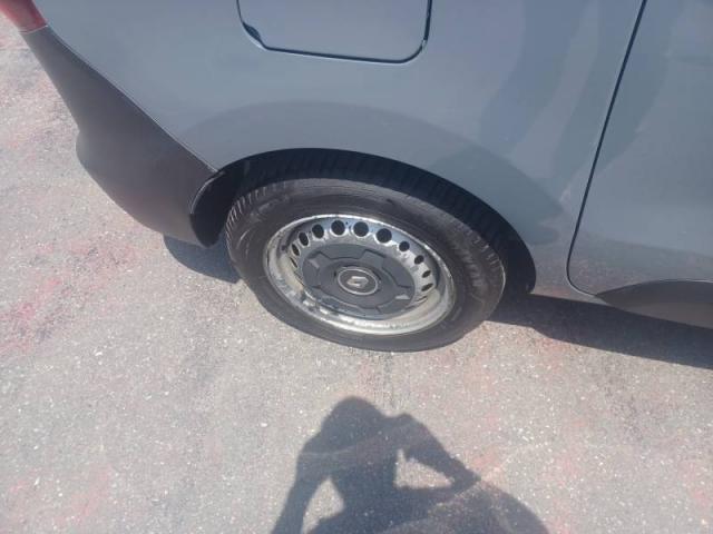 Renault Express image 4