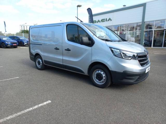 Renault Trafic image 9