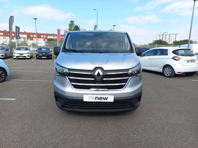 Renault Trafic image 2