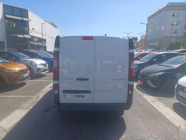 Renault Trafic image 8