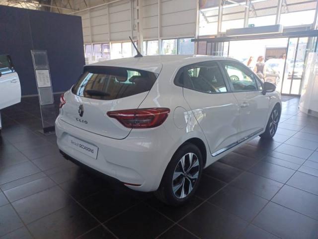 Renault Clio image 9