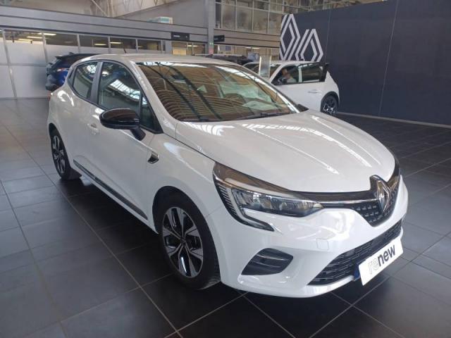 Renault Clio image 8