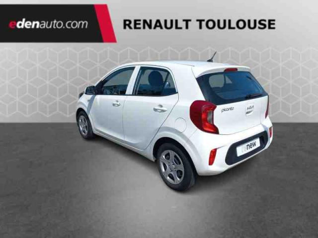Kia Picanto image 6