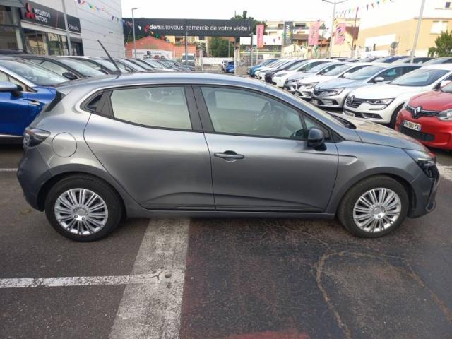 Renault Clio image 8