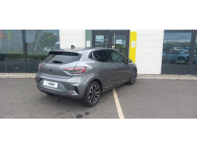 Renault Clio image 6