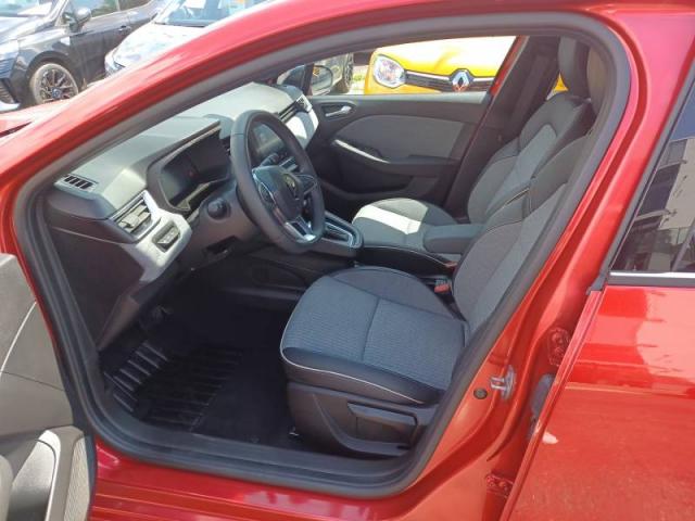 Renault Clio image 2