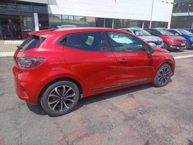 Renault Clio image 3