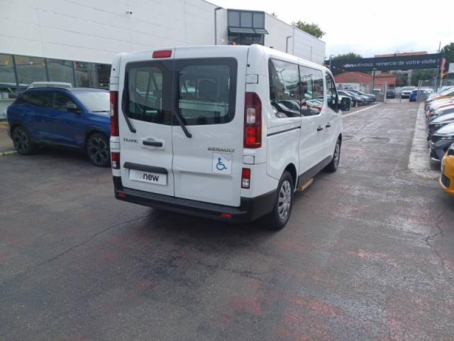 Renault Trafic image 9
