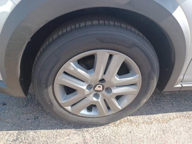 Dacia Sandero image 6