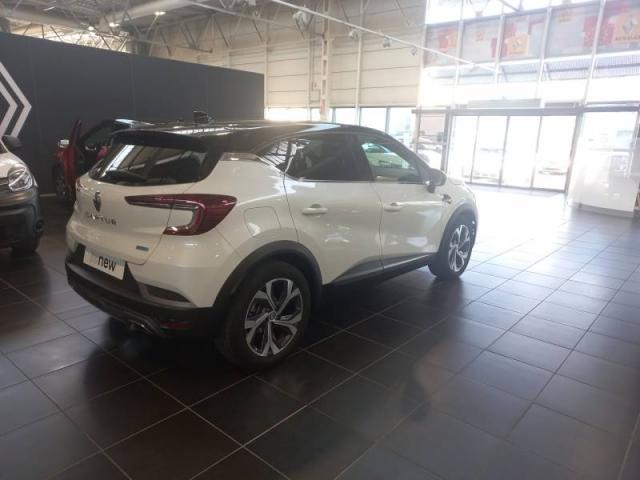 Renault Captur image 2
