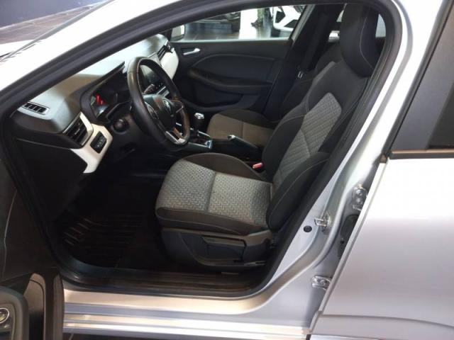Renault Clio image 2