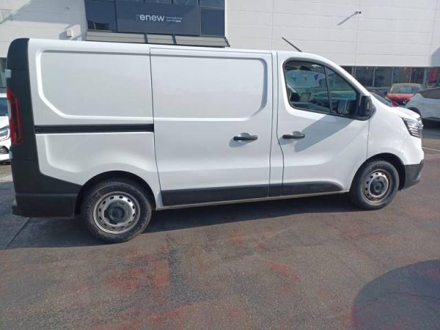 Renault Trafic image 9