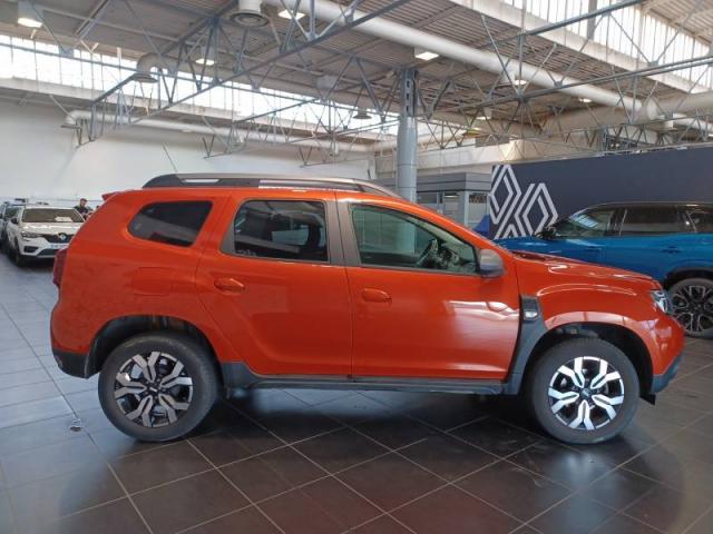 Dacia Duster image 6