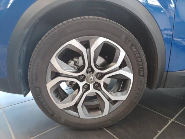 Renault Captur image 2
