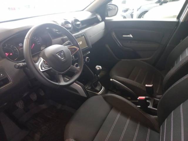 Dacia Duster image 1