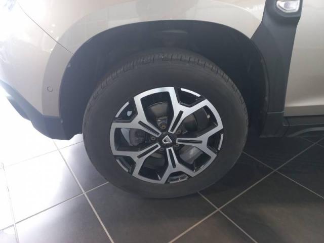 Dacia Duster image 8