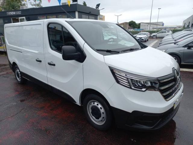 Renault Trafic image 7