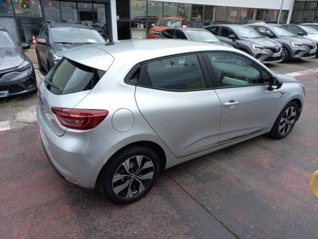 Renault Clio image 9