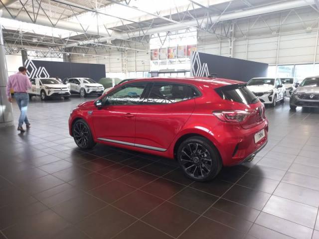 Renault Clio image 6