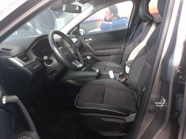 Renault Captur image 1