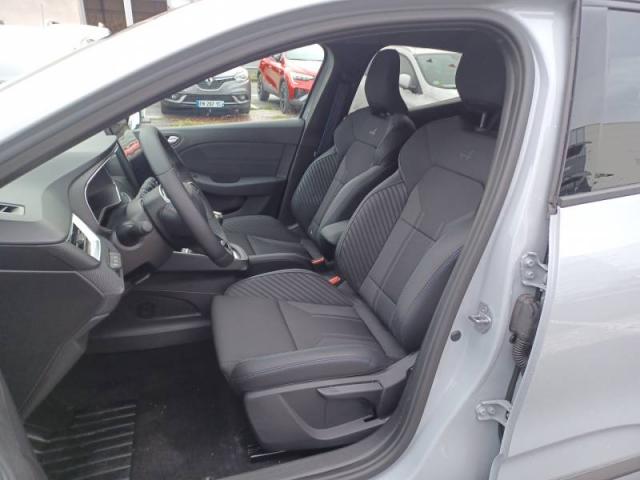 Renault Clio image 8