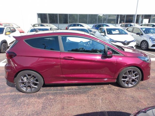 Ford Fiesta image 9