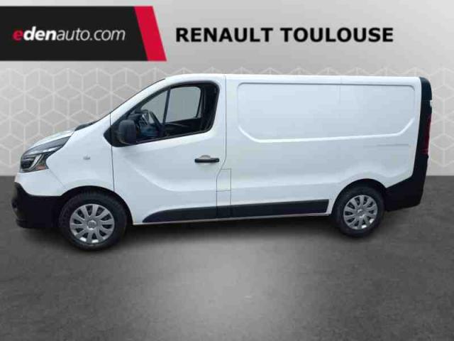 Renault Trafic image 1