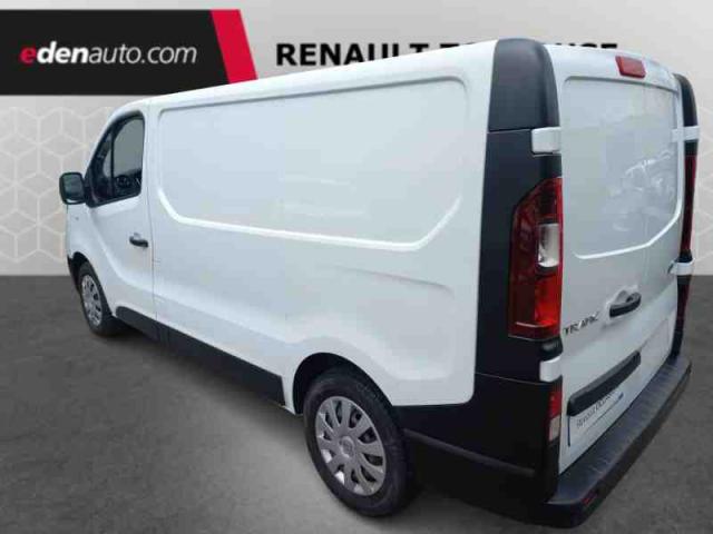 Renault Trafic image 3