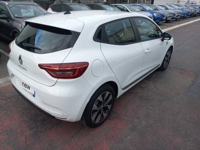 Renault Clio image 2