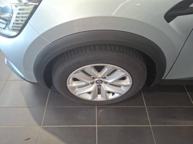 Renault Captur image 2