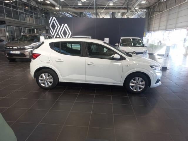 Dacia Sandero image 1