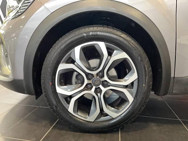 Renault Captur image 8