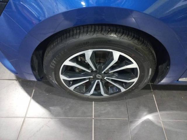 Renault Clio image 9