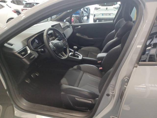 Renault Clio image 9