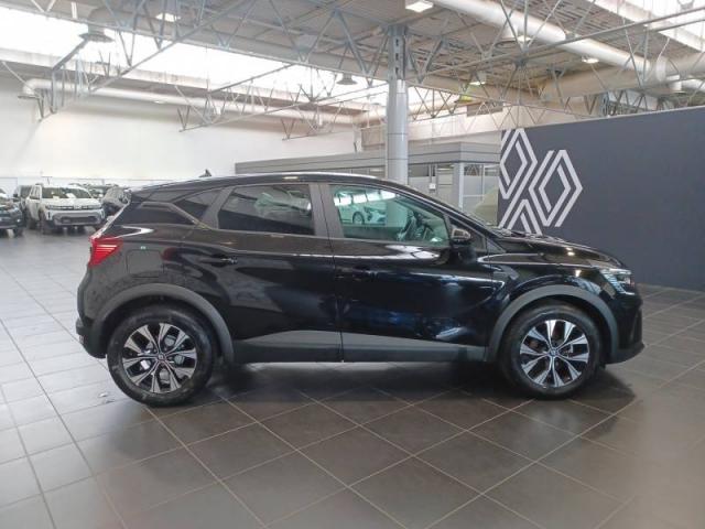 Renault Captur image 9