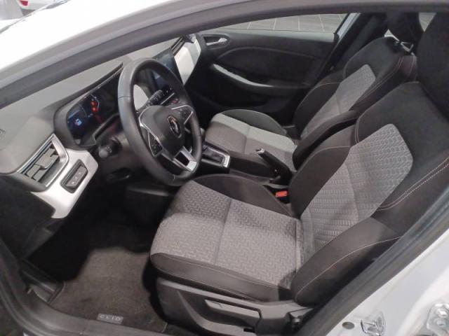 Renault Clio image 1