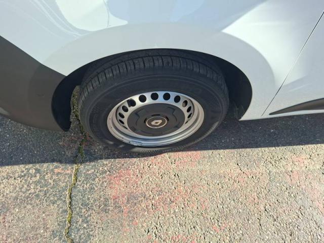 Renault Kangoo Van image 6