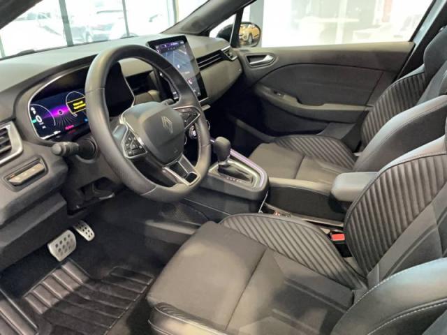 Renault Clio image 2