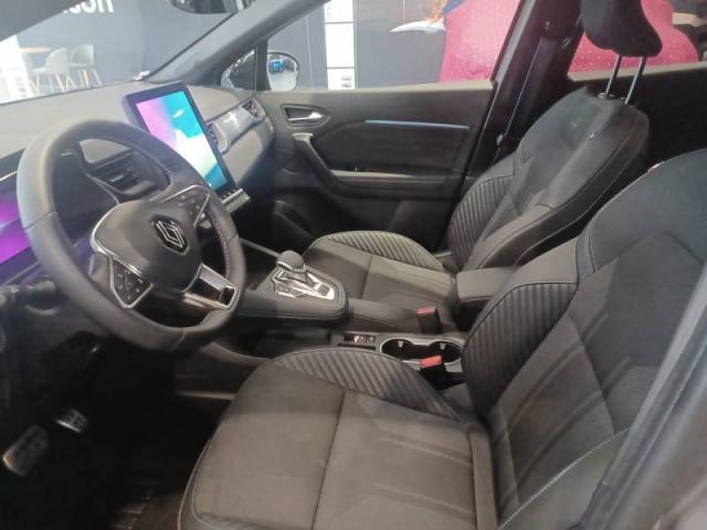 Renault Captur image 1