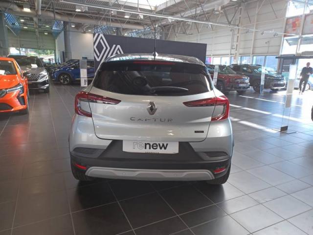 Renault Captur image 2
