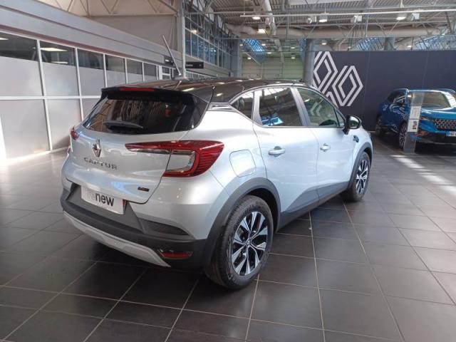 Renault Captur image 1