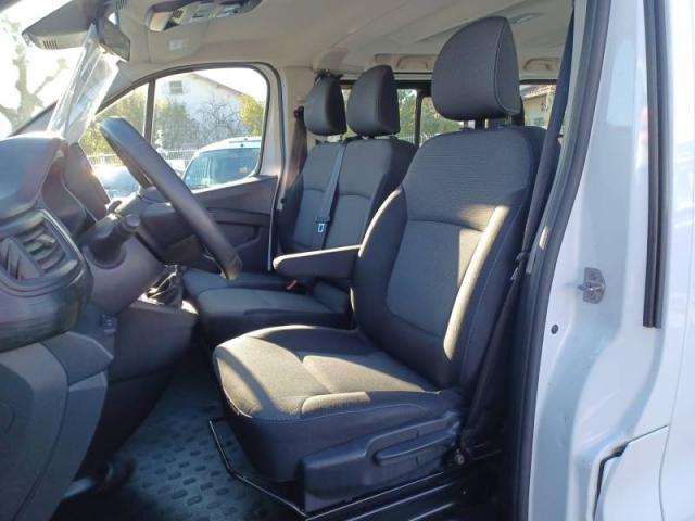 Renault Trafic image 3