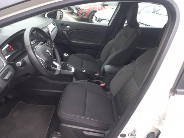 Renault Captur image 7