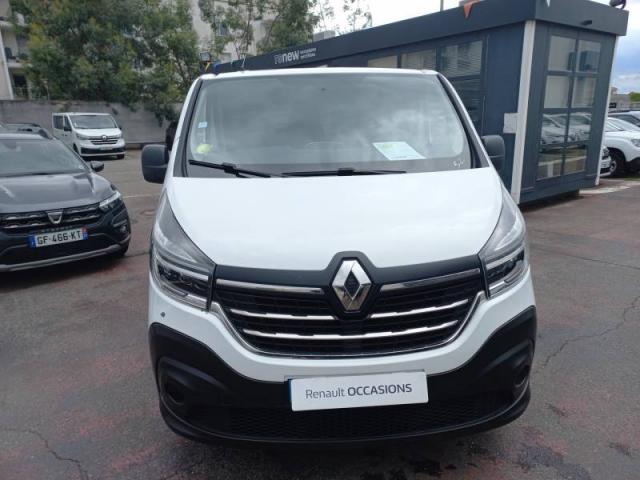 Renault Trafic image 2