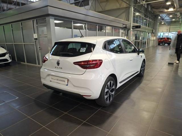Renault Clio image 8