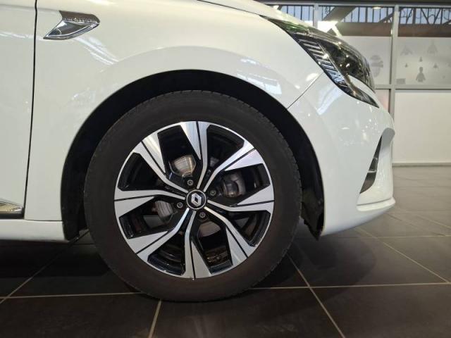 Renault Clio image 9