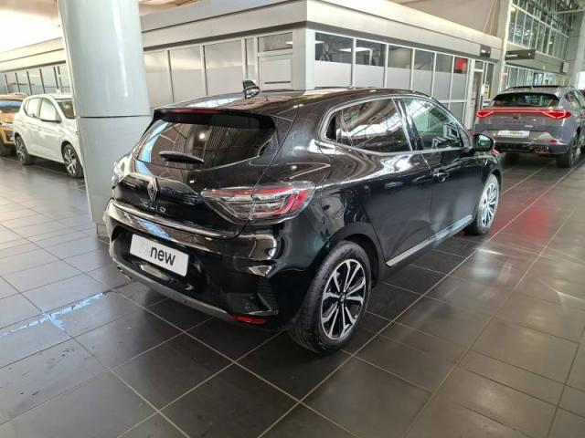 Renault Clio image 6